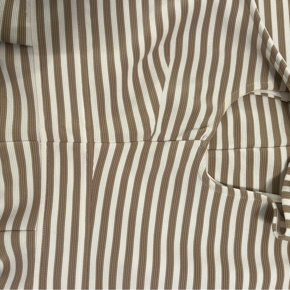 Loft Dress - Picture 9 of 12